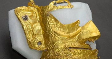 Découverte d’un masque en or vieux de 3 000 ans